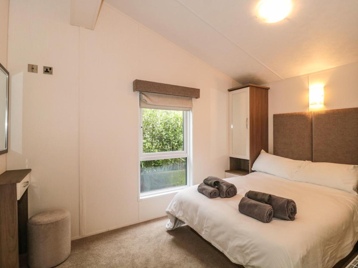 Amethyst Lodge Lymington Exteriör bild